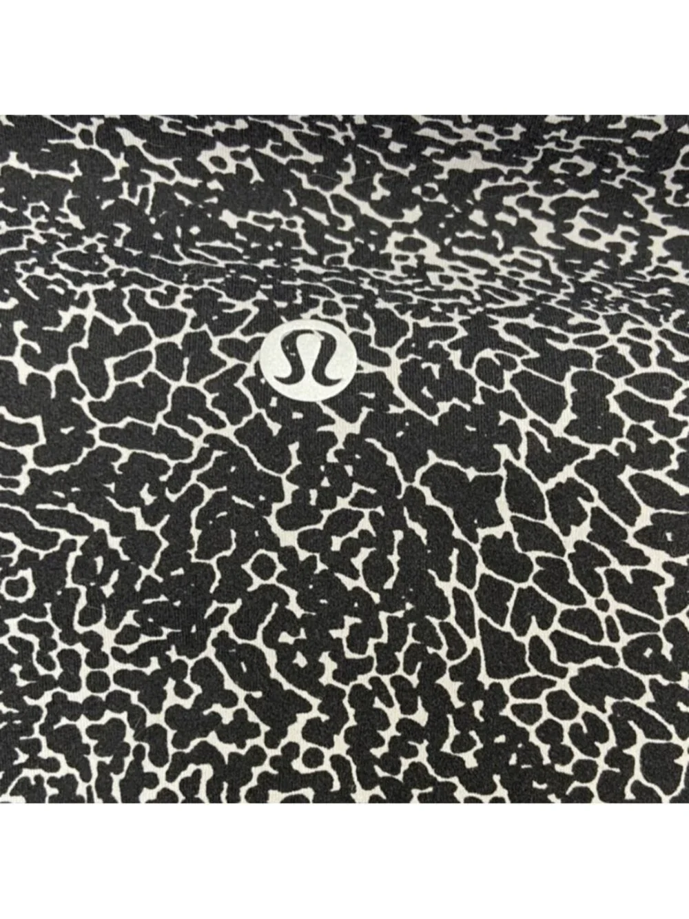 Lululemon In Movement Tight 25